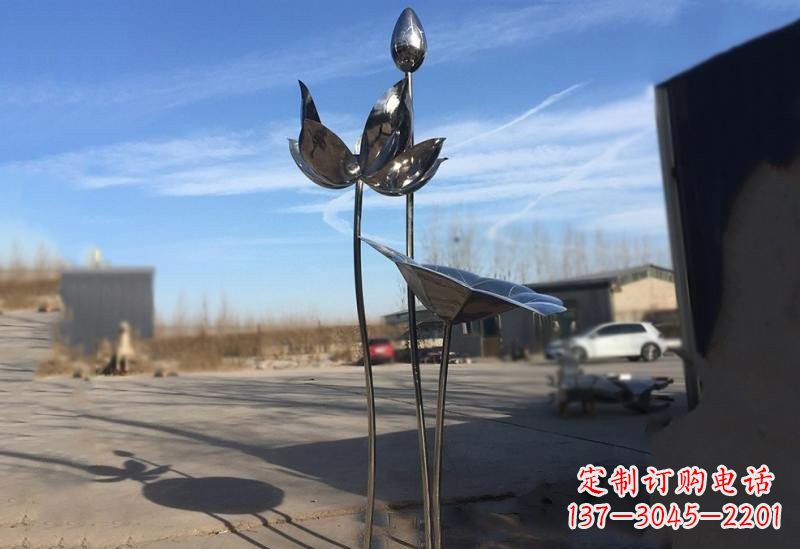 河南不锈钢荷花雕塑精美的艺术瑰宝