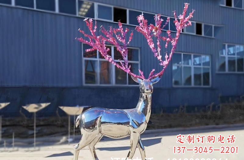 河南梅花鹿雕塑不锈钢公园的美丽礼物