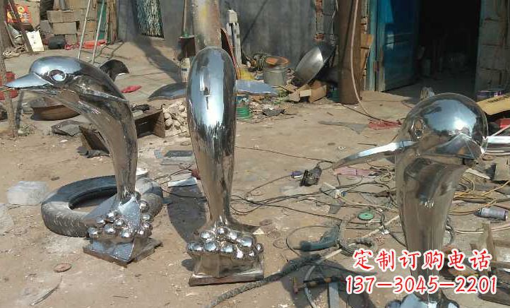 河南不锈钢海豚雕塑——美丽的海洋之灵