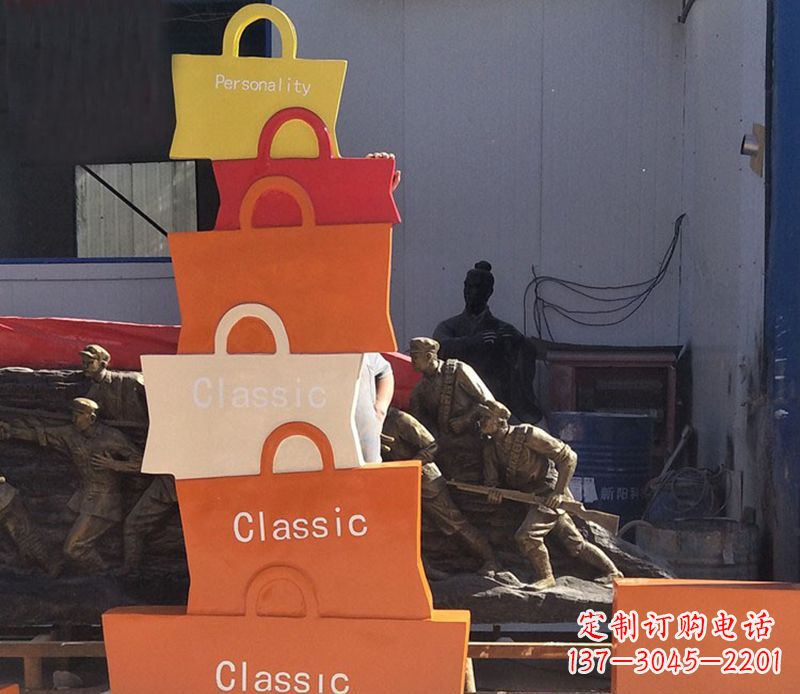 河南不锈钢购物袋雕塑2