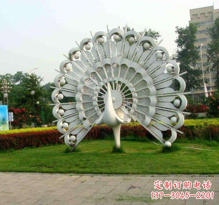 河南不锈钢孔雀雕塑艺术与美的完美结合