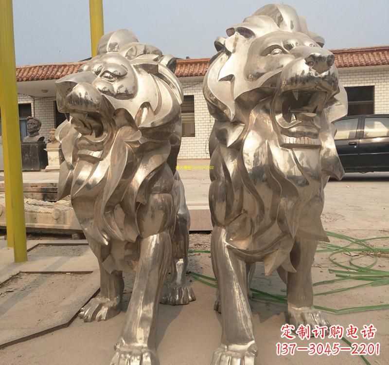 河南不锈钢广场动物狮子雕塑