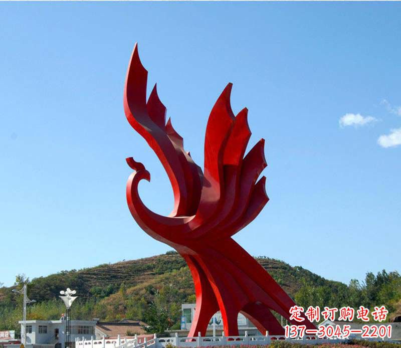河南璀璨凤凰不锈钢广场上的艺术之美