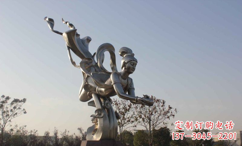 河南不锈钢蟠桃仙女雕塑美丽的传说