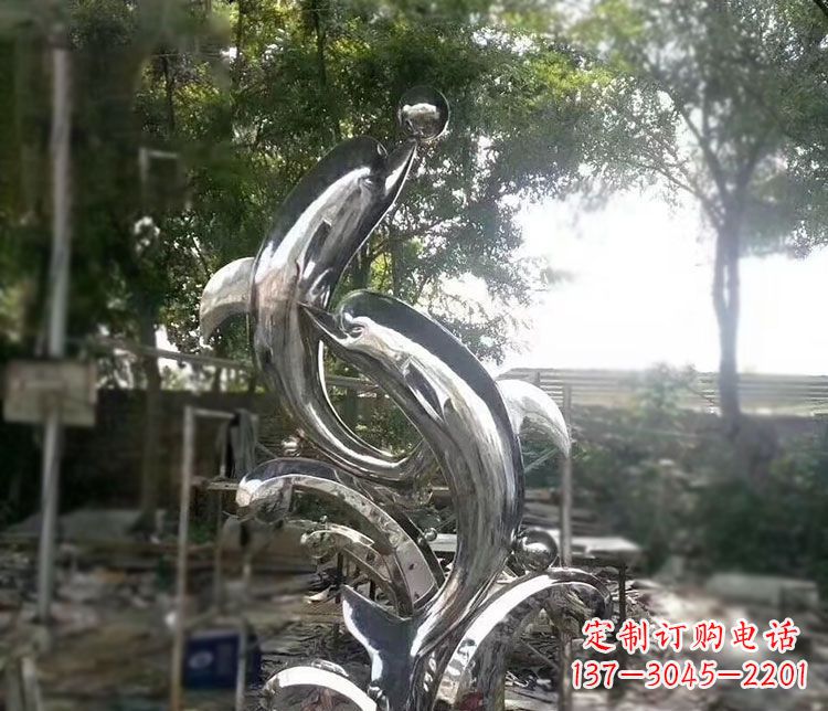 河南不锈钢海豚顶球雕塑