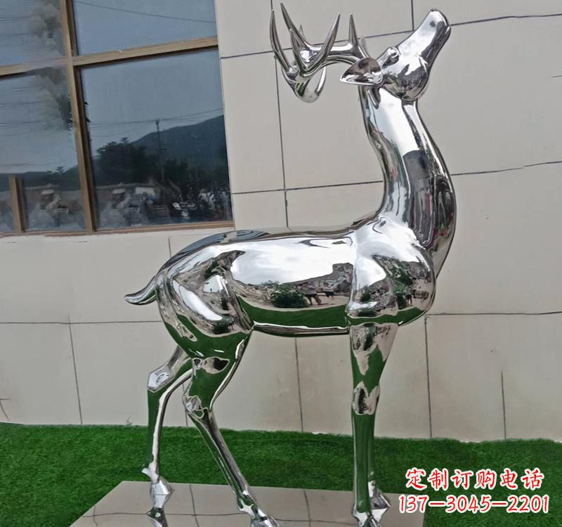 河南不锈钢户外动物鹿雕塑精致大气的艺术品