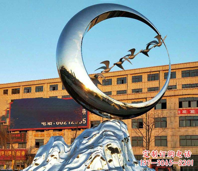 河南雁雕塑不锈钢的艺术精灵