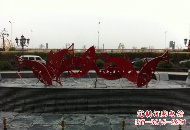 河南不锈钢剪纸鲤鱼雕塑精巧美观