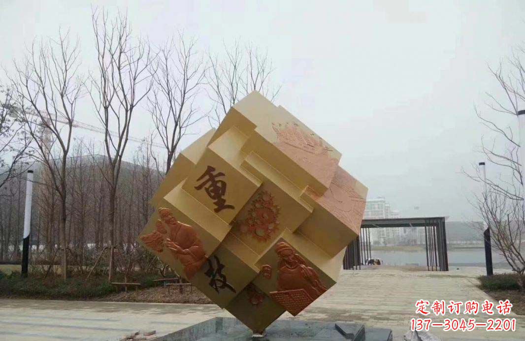 河南不锈钢景观浮雕魔方雕塑