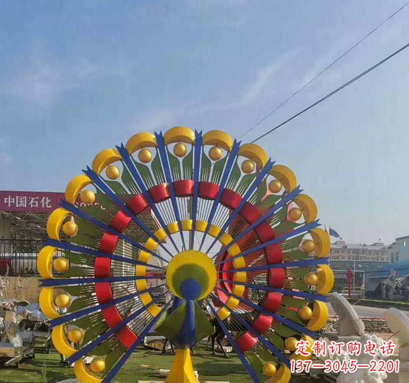 河南不锈钢孔雀雕塑艺术的精美表达