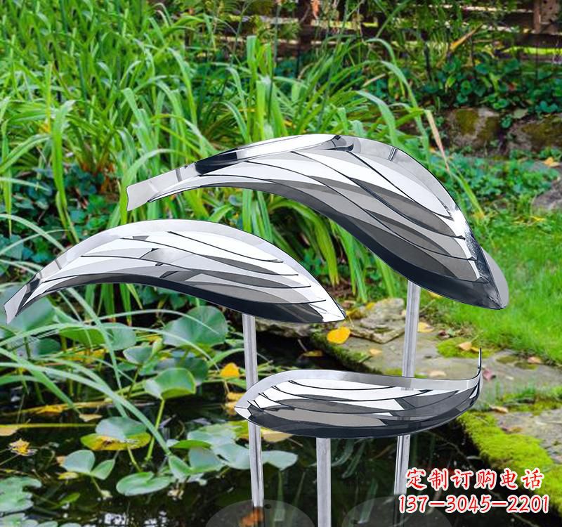 河南不锈钢动物雕塑——美丽的景观装置
