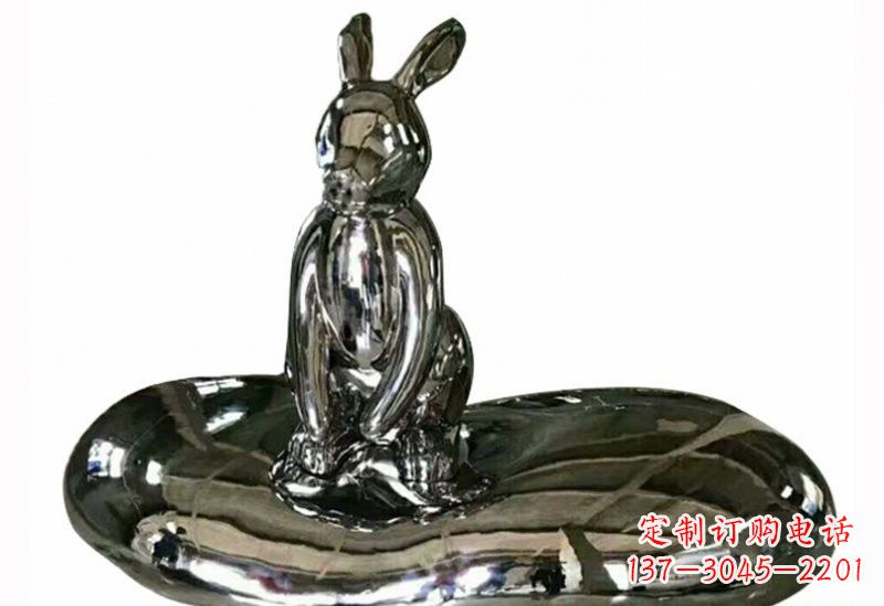 河南不锈钢兔子雕塑