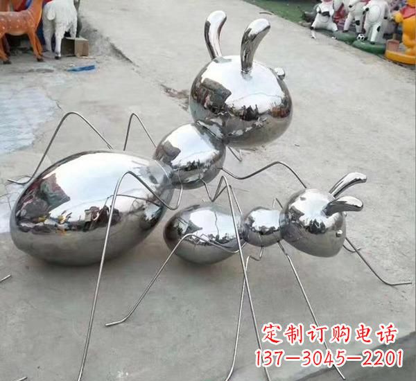 河南不锈钢镜面蚂蚁雕塑