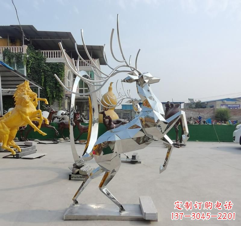 河南精美不锈钢镜面动物鹿雕塑