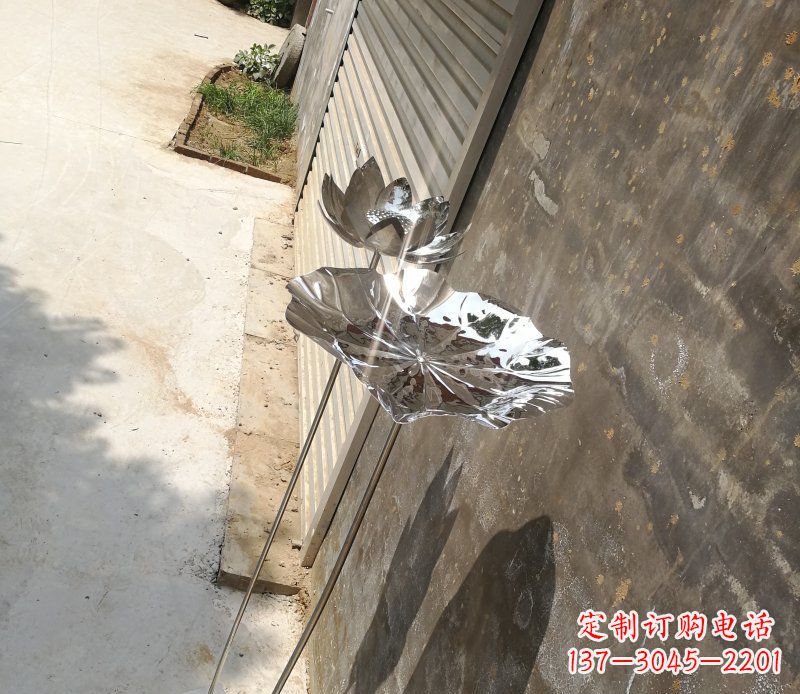 河南不锈钢荷叶雕塑精美的艺术瑰宝