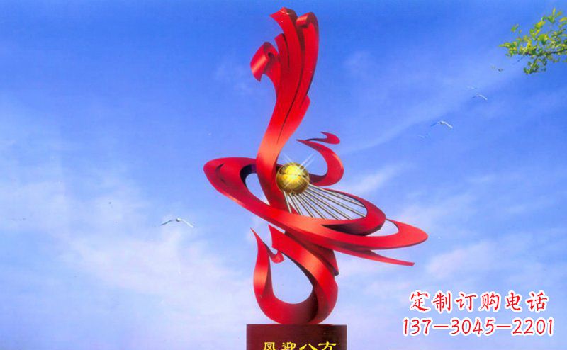河南不锈钢孔雀雕塑——迎接八方美好