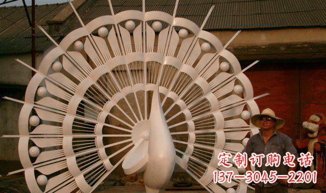 河南不锈钢孔雀开屏雕塑