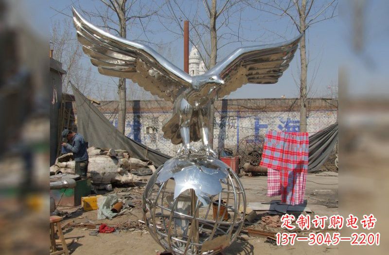 河南不锈钢老鹰雕塑