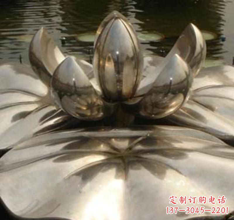 河南不锈钢莲花喷泉雕塑艺术结合新技术