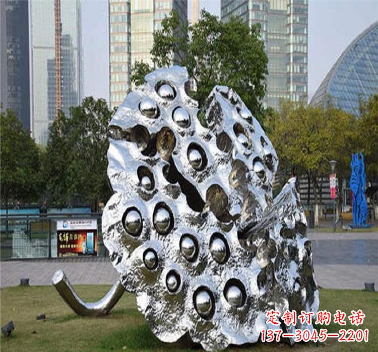 河南不锈钢莲蓬雕塑源自中国传统文化的精美作品