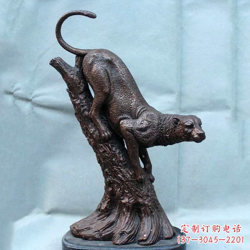 河南不锈钢猎豹雕塑经典之美