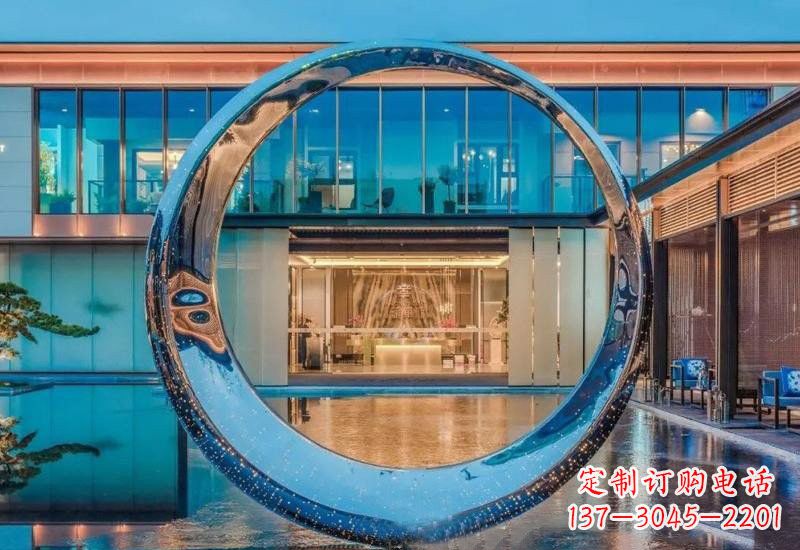 河南不锈钢镂空灯光圆环雕塑