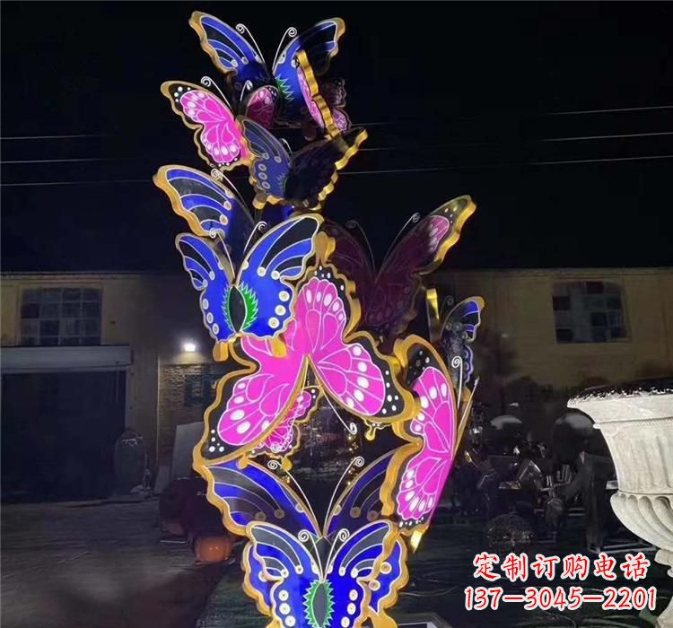 河南不锈钢镂空蝴蝶雕塑——自由自在的艺术风景