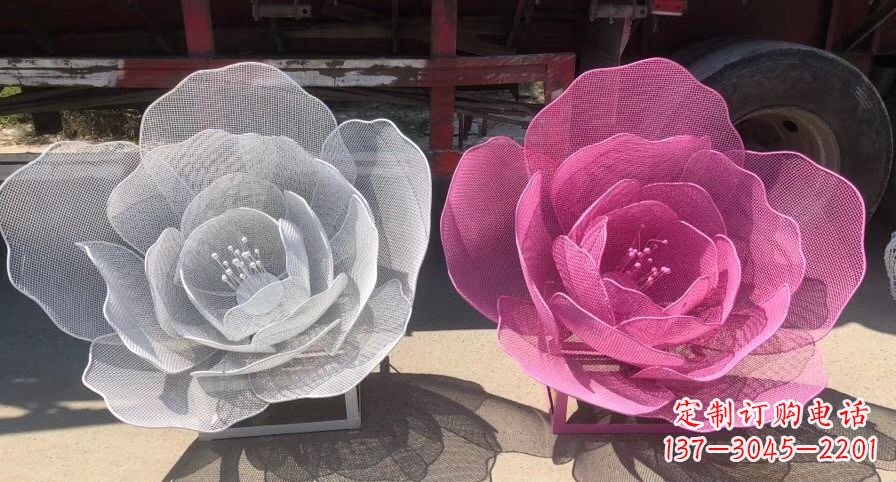 河南不锈钢荷花雕塑,给公园带来优雅美景