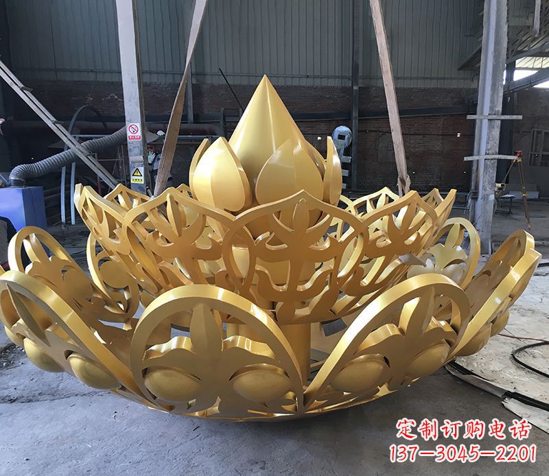 河南不锈钢镂空莲花雕塑