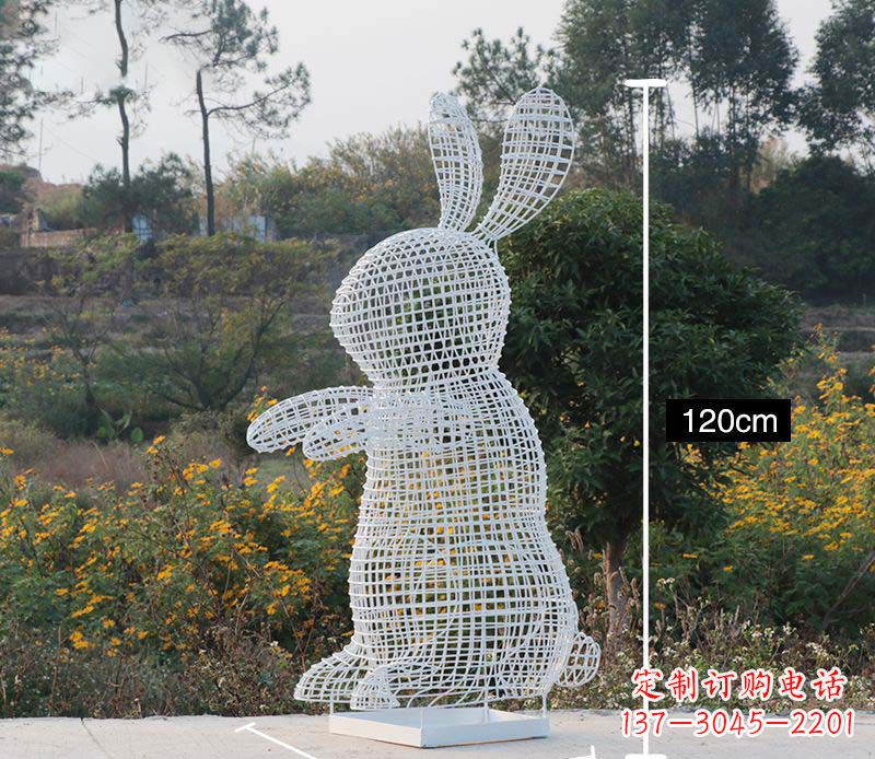 河南精致的不锈钢镂空兔子雕塑
