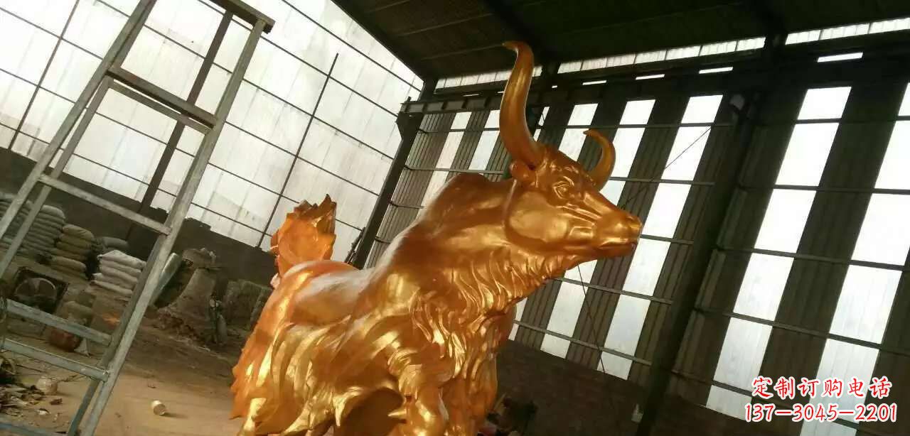河南精美不锈钢牦牛钛金雕塑