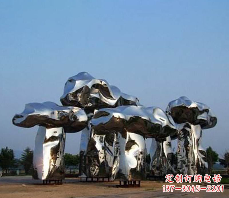 河南不锈钢蘑菇广场雕塑