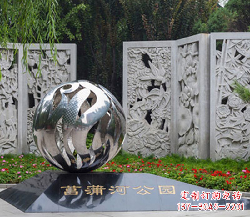 河南飘带雕塑不锈钢的外部装饰