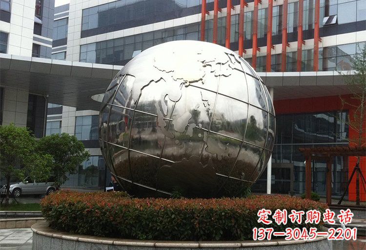 河南不锈钢地球雕塑传递环保意识