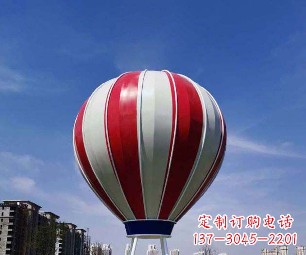 河南不锈钢热气球雕塑给景观增添精彩