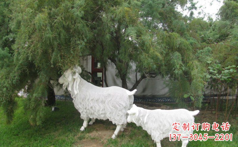 河南不锈钢山羊动物雕塑