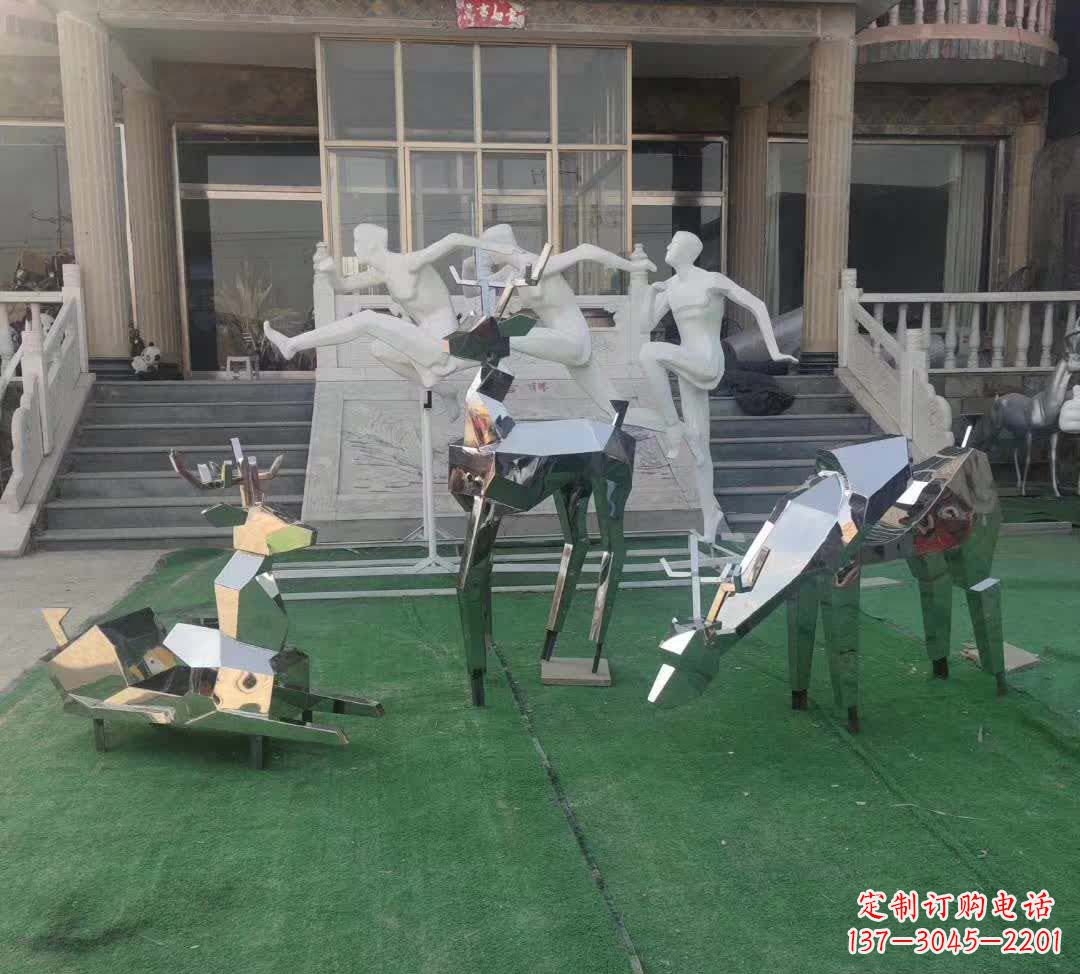 河南精美动物雕塑点缀不锈钢售楼部