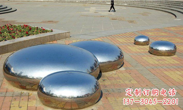 河南不锈钢水滴雕塑艺术与美的完美结合