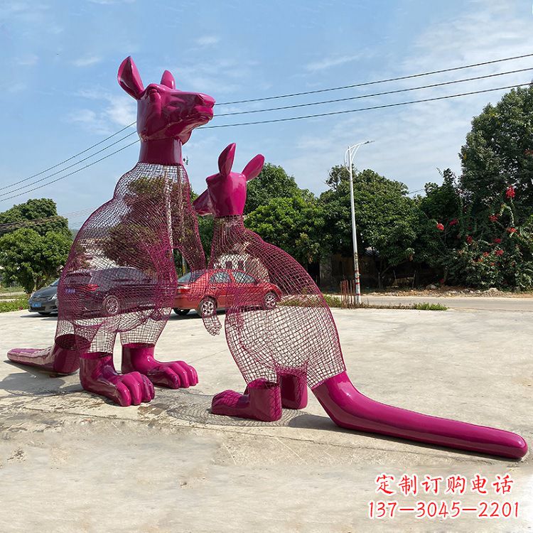 河南不锈钢袋鼠雕塑给公园带来美好景观