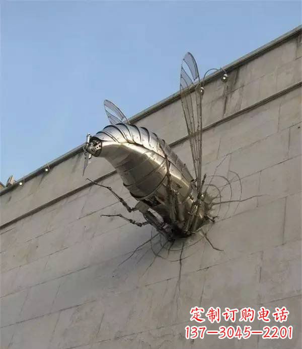河南美丽的不锈钢无头动物雕塑