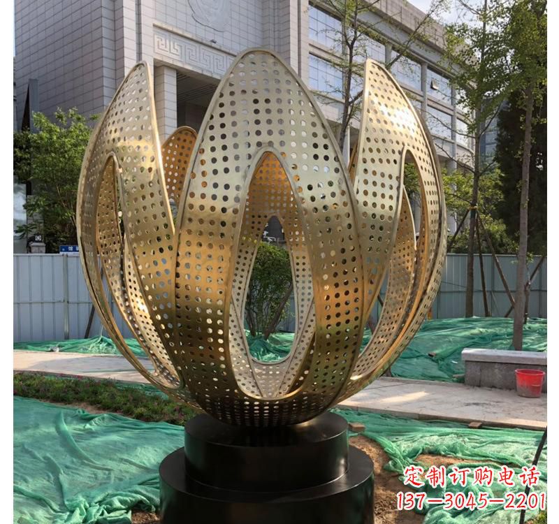 河南不锈钢拱门雕塑以艺术之美装点园林
