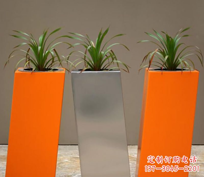 河南不锈钢花盆雕塑一种全新的视觉体验