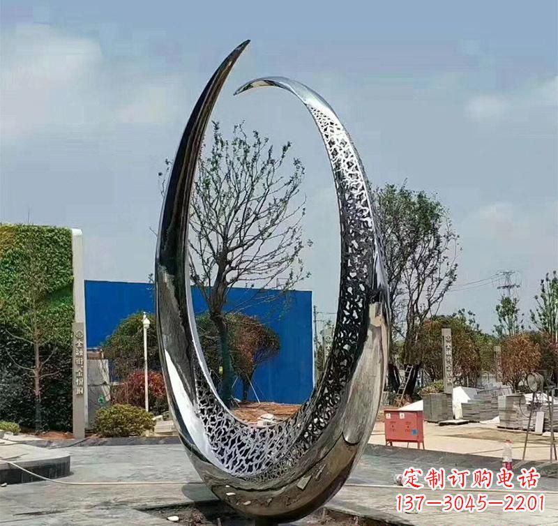河南不锈钢圆环创意雕塑