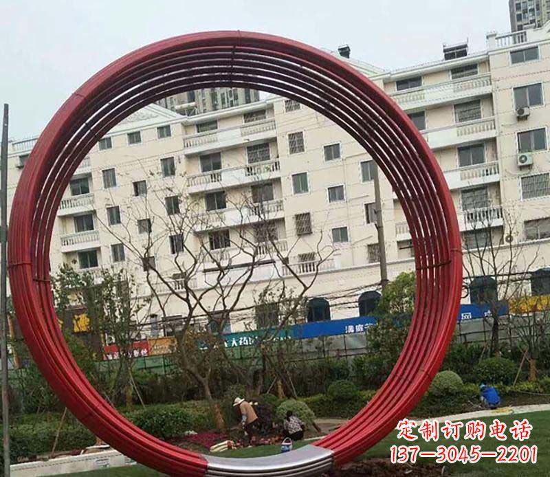河南不锈钢圆环雕塑1
