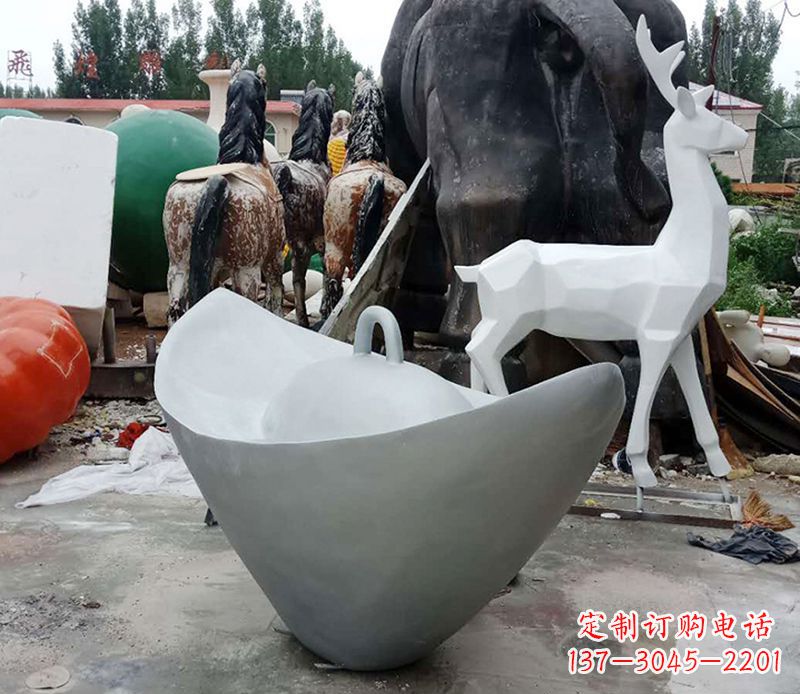 河南金色福祉——元宝雕塑
