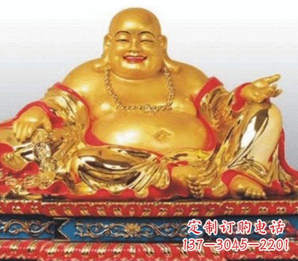 河南弥勒佛铜雕的精美