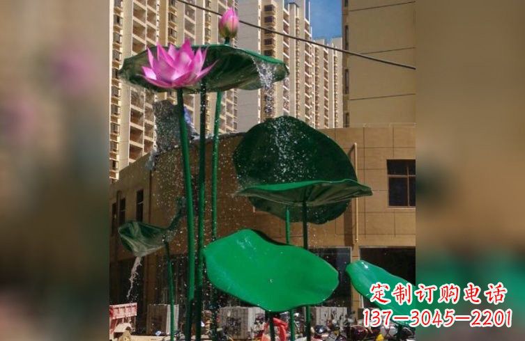 河南彩色不锈钢荷花雕塑美丽而富有寓意