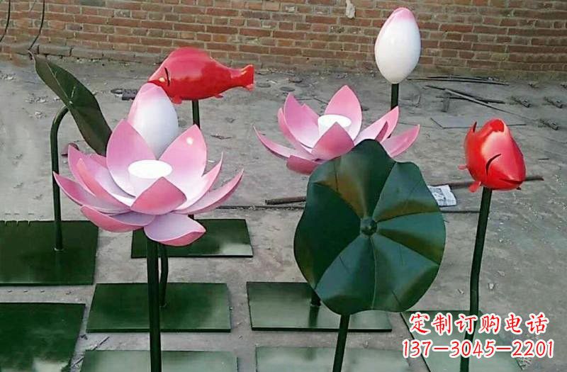 河南彩色不锈钢鲤鱼雕塑传承古典文化的艺术之作