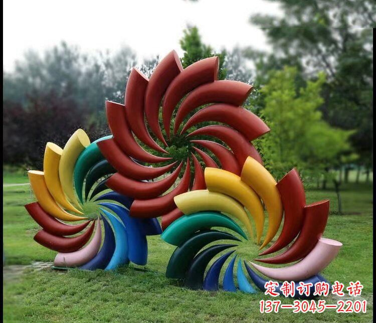 河南彩色不锈钢风车雕塑