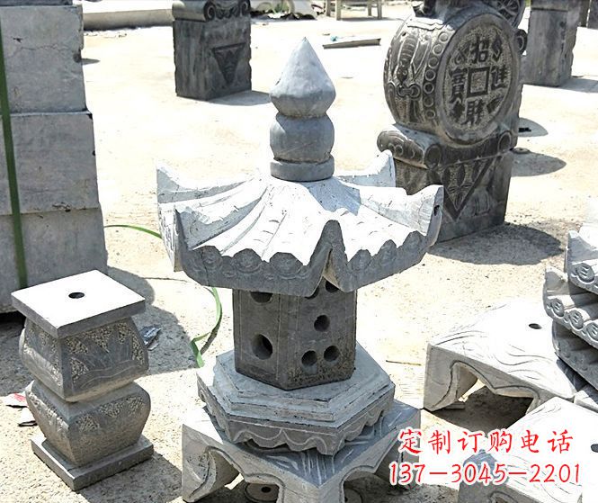 河南美丽的草坪大理石雕塑石灯